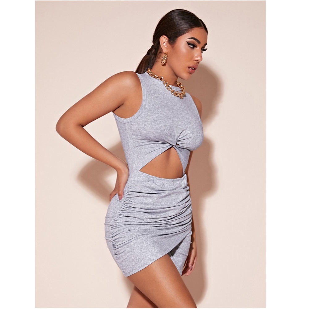 Cut Out Waist Grey Casual Mini Dress - Picture 3 of 7